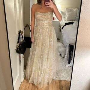 Monique Lhuillier Gold Glitter Tulle Ballgown
